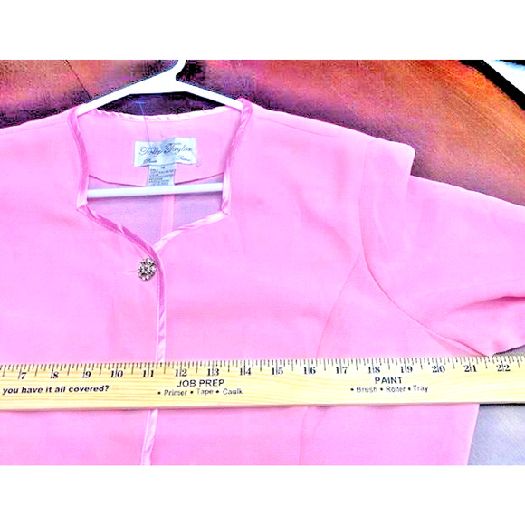 VINTAGE Tally Taylor Womens Sz 14 Suit Top Blazer Formal PINK RHINESTONE BUTTONS - Picture 2 of 14